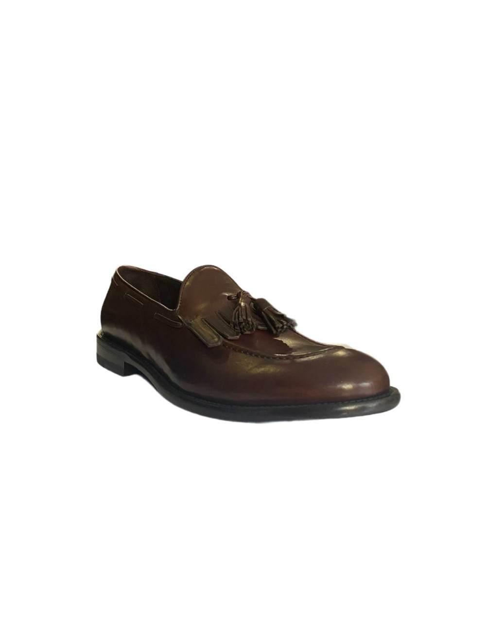 Mocassino marrone con nappa