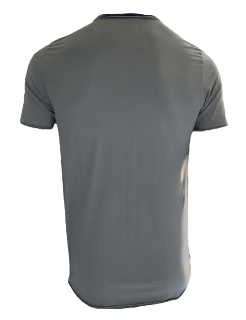 T-shirt con taschino sul petto