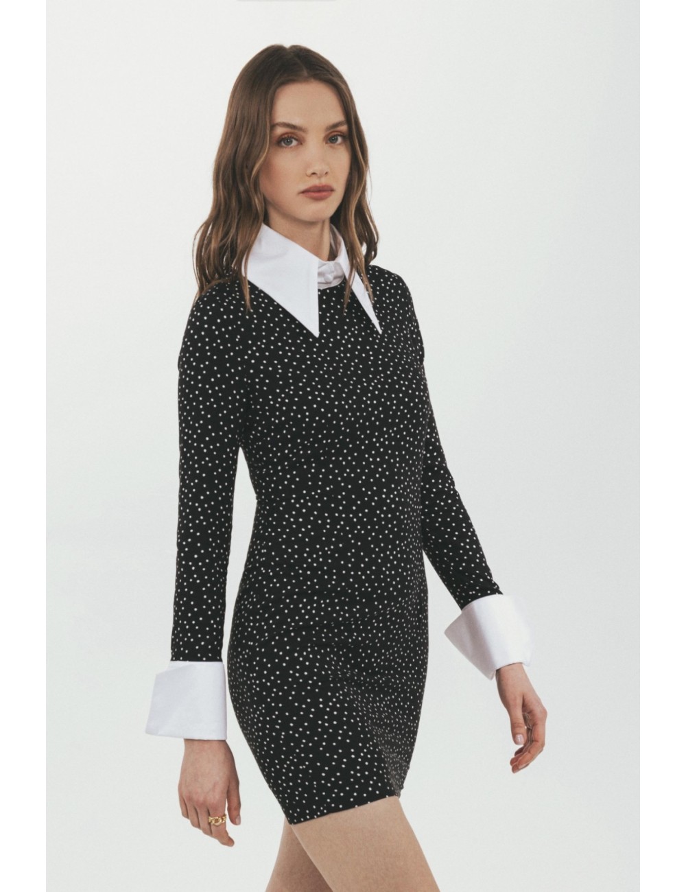 Abito Corto In Crepe Con Dettaglio Collo