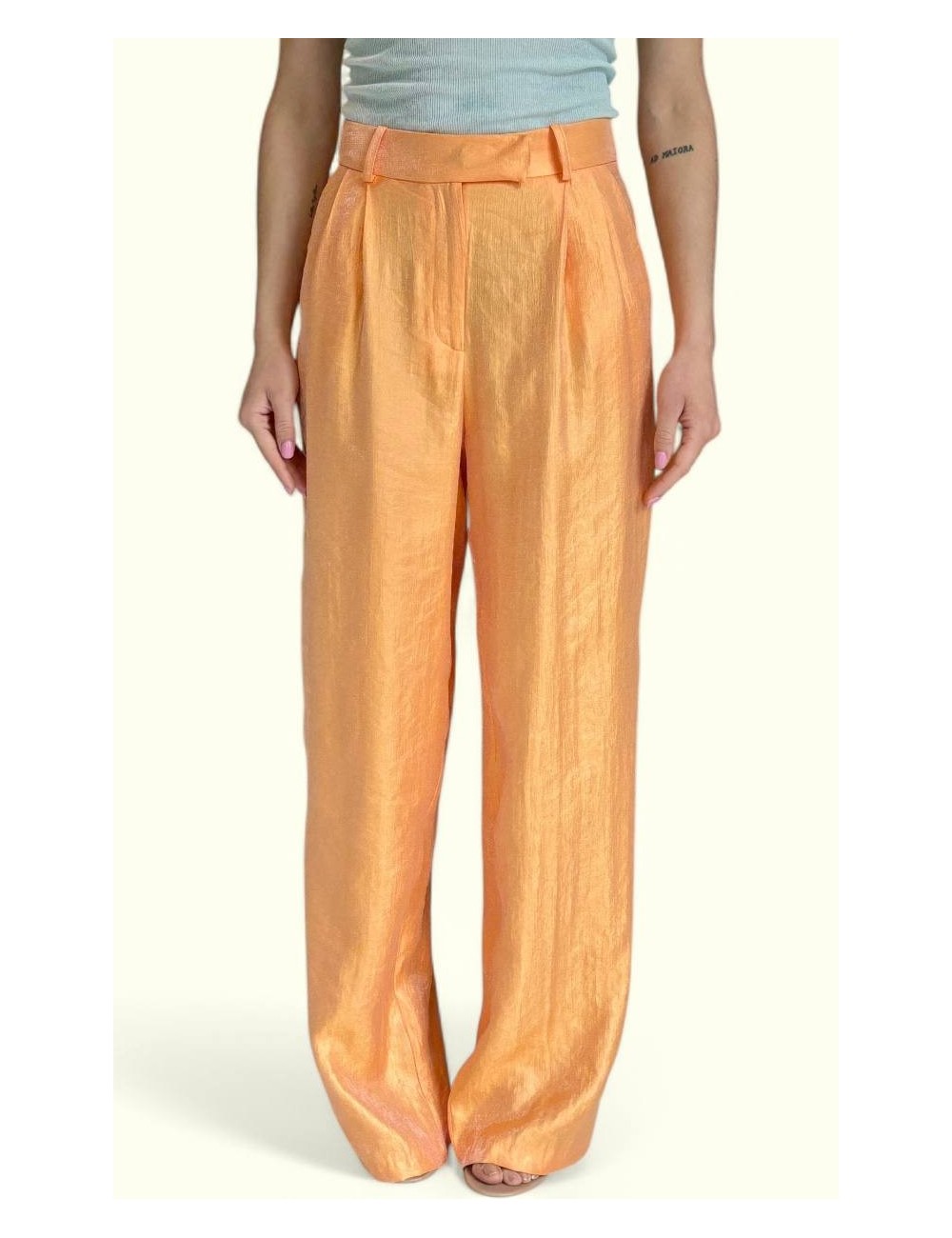 Tailleur arancio effetto lucido