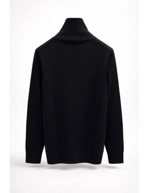 Maglia in lana collo alto