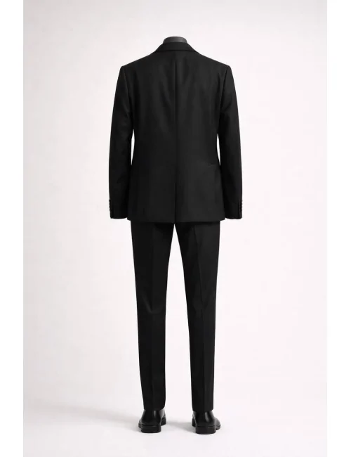 Abito nero doppiopetto